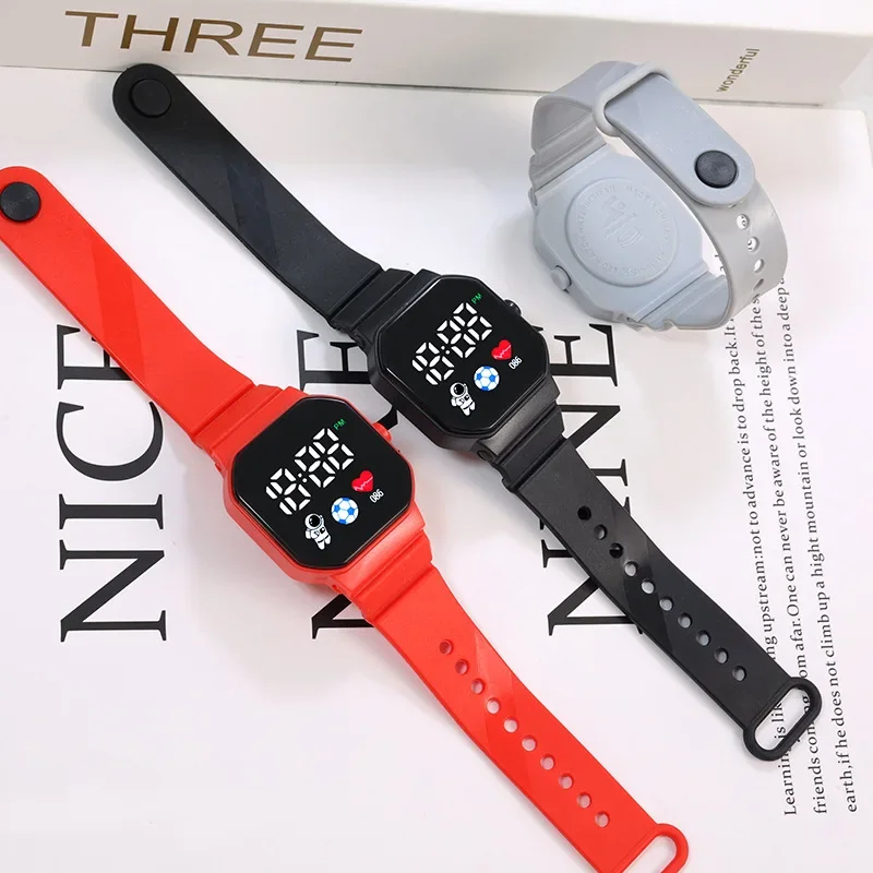 Kids Watches LED Digital Kids  - مراجعة Smartwatch Digital Watches For Kid Girl وسعره