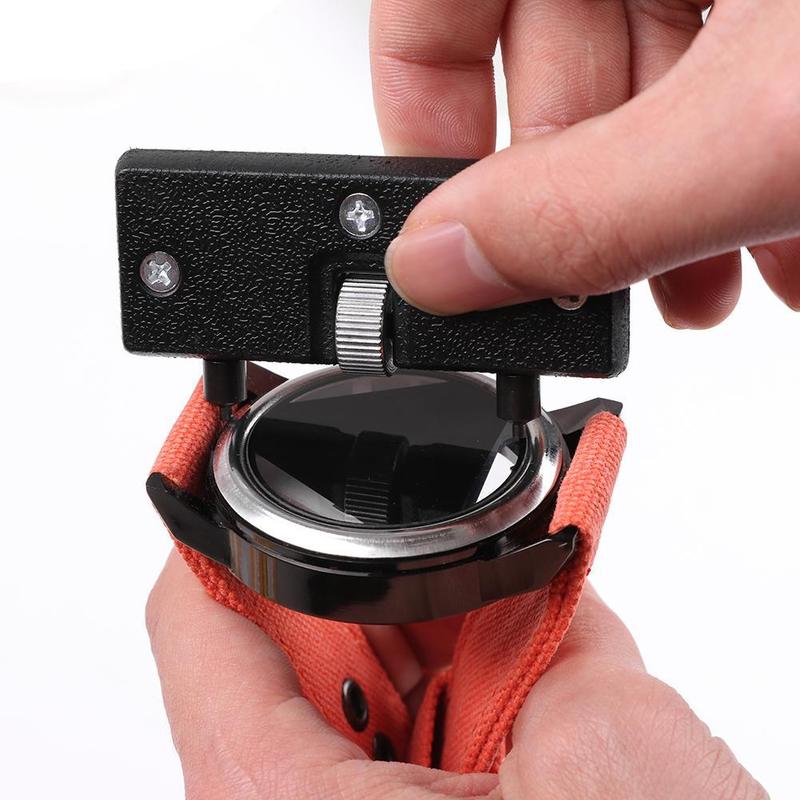 Adjustable Watch Case Opener 8 - مراجعة Crystal Press Tool وسعره
