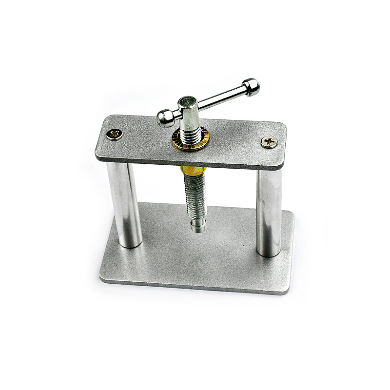 Professional Watch Press Set W - مراجعة Crystal Press Tool وسعره